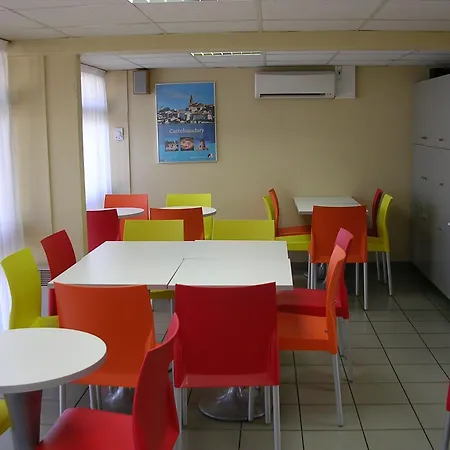 Premiere Classe Hotell