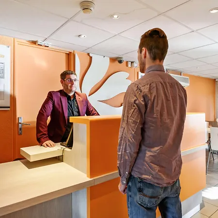 Premiere Classe Ξενοδοχείο *