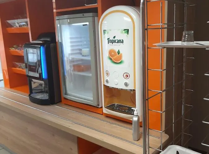 Premiere Classe Ξενοδοχείο *