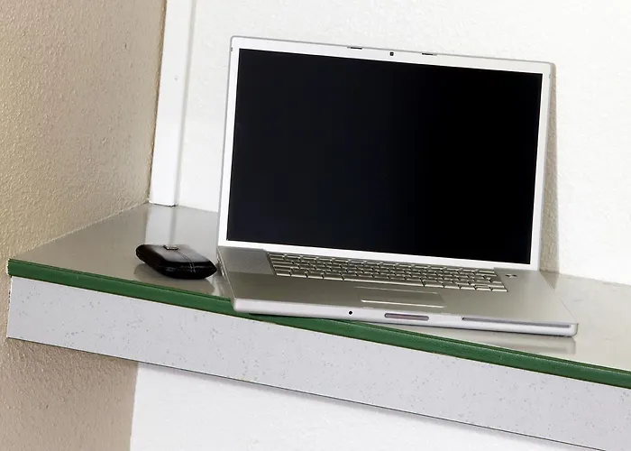 Premiere Classe Hotel