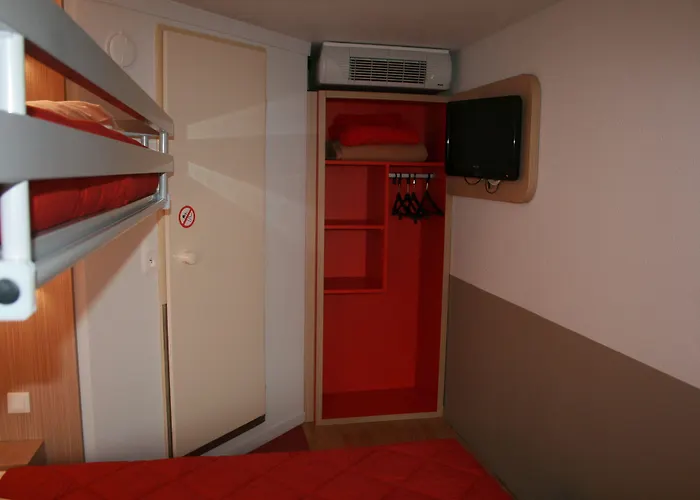 Premiere Classe Hotel *