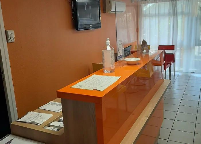 Szálloda Premiere Classe Carcassone