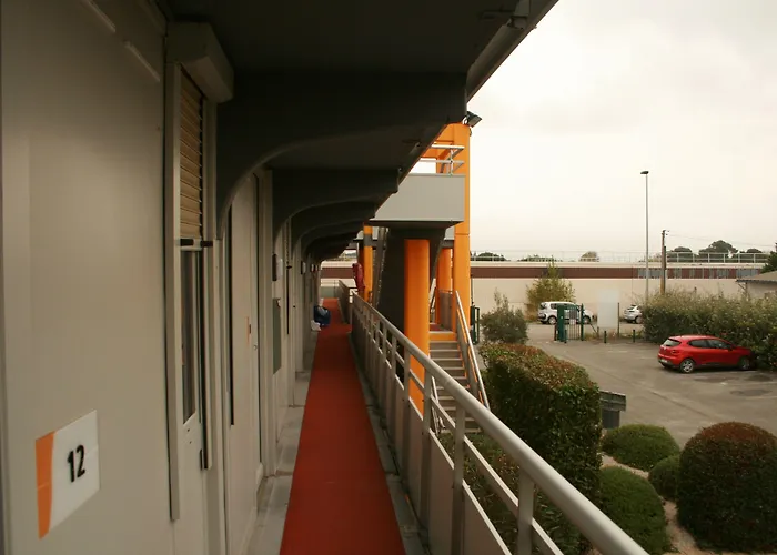 Premiere Classe Hotel *